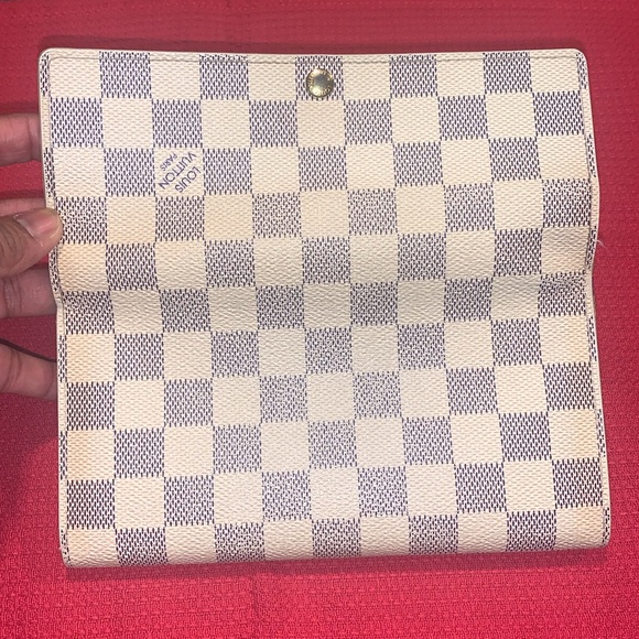 Authentic Louis Vuitton Damier Azur Long Wallet - Picture 8 of 9